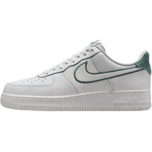Nike Air Force 1 '07 LV8 - Sneakers - Mannen - Wit/Groen